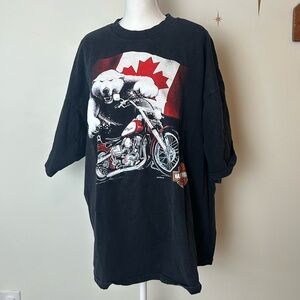Vintage Harley-Davidson Canada Black and Red Polar Bear Biker T-Shirt